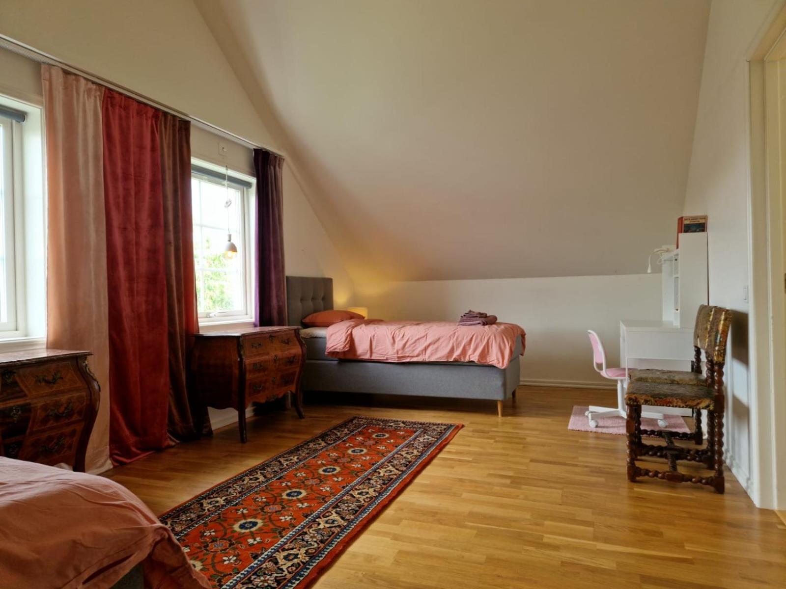 Lila Rummet - Rum Naera Bad Och Centrum, 1 Tr Upp - Saengklaeder & Handdukar Ingar Farjestaden Bagian luar foto